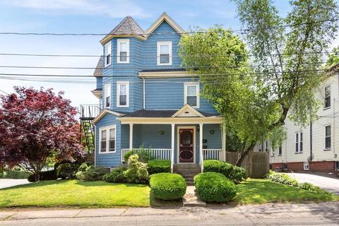 30 Benjamin St #2, Dedham, MA 02026 photo 1