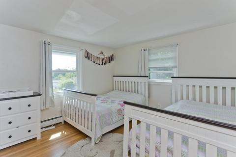 44 Emerson St, Springfield, MA 01118 photo 22