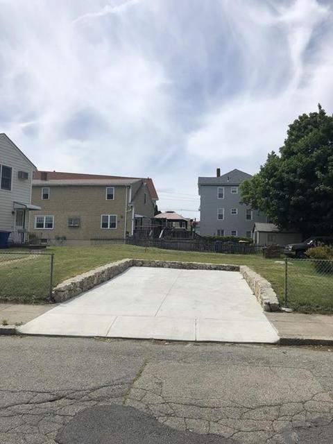 580 County St, Fall River, MA 02723 photo 6