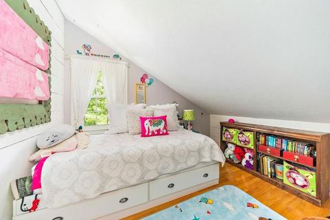 25 Barbara Rd, Hanson, MA 02341 photo 11