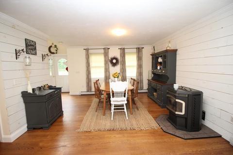 93 E Rindge Rd, Ashburnham, MA 01430 photo 8