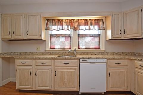 17 Norrback Ave, Worcester, MA 01606 photo 6