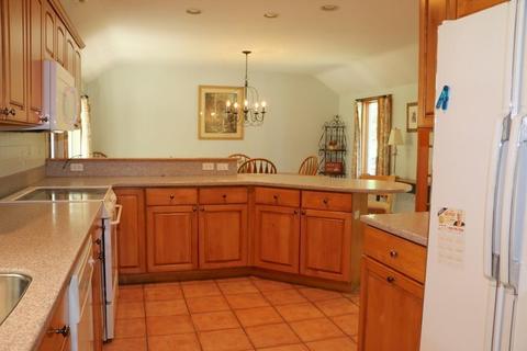 393 Pearl St, Reading, MA 01867 photo 12