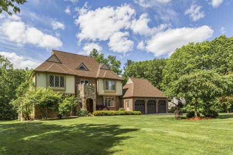 17 Aladdin, Windham, NH 03087 photo 1