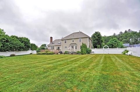 3 Rolling Meadow Dr, Millis, MA 02054 photo 32