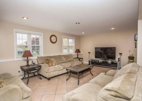 248 Hancock St, Fall River, MA 02721 photo 6