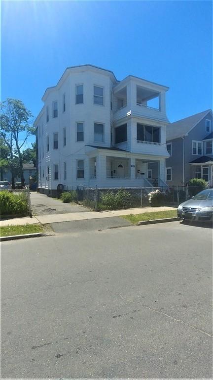 78 Mooreland St, Springfield, MA 01104 photo 2