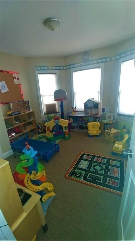 78 Mooreland St, Springfield, MA 01104 photo 8