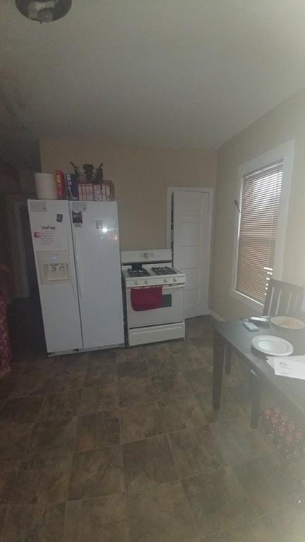 78 Mooreland St, Springfield, MA 01104 photo 13