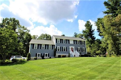 6 Judith E Ln, Methuen, MA 01844 photo 2