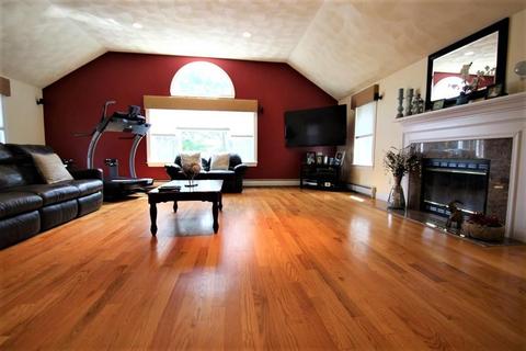 6 Judith E Ln, Methuen, MA 01844 photo 9