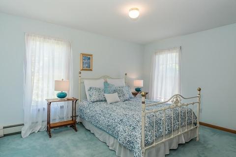 8 Lands End Ln, Gloucester, MA 01930 photo 20