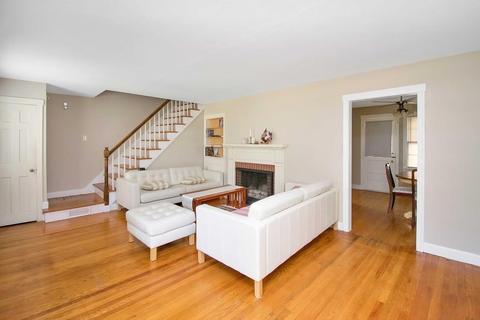 245 Roosevelt Ave, Springfield, MA 01118 photo 9