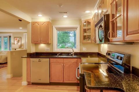 99 Beech St, Dedham, MA 02026 photo 7