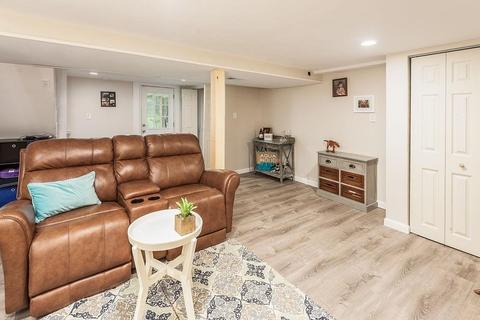 69 Knott St, Attleboro, MA 02703 photo 22