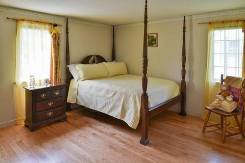 31 Longview Dr, Marblehead, MA 01945 photo 18