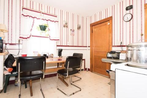 354 Eastern Ave, Lynn, MA 01902 photo 8