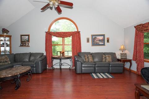 12 Johnathan Pass, Dudley, MA 01571 photo 27
