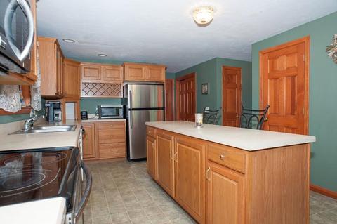 12 Johnathan Pass, Dudley, MA 01571 photo 23