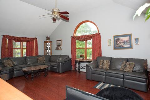 12 Johnathan Pass, Dudley, MA 01571 photo 26