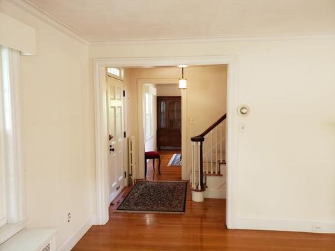 76 Forest St, Worcester, MA 01609 photo 9