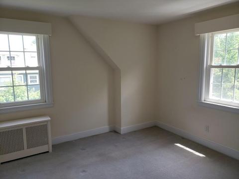 76 Forest St, Worcester, MA 01609 photo 13