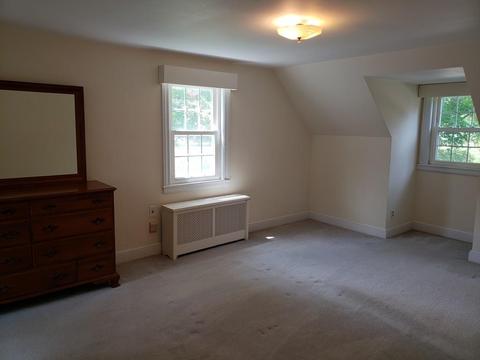 76 Forest St, Worcester, MA 01609 photo 10