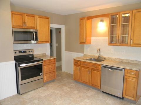72 Wilson Ave, Athol, MA 01331 photo 3