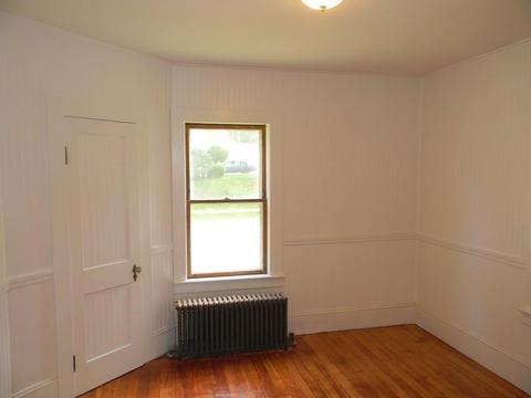 72 Wilson Ave, Athol, MA 01331 photo 10