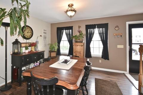 18 Terrace St, Fall River, MA 02721 photo 2