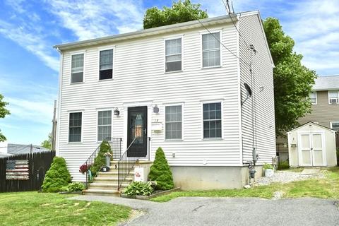 18 Terrace St, Fall River, MA 02721 photo 1