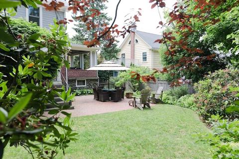 204 Park Ave, Arlington, MA 02476 photo 3