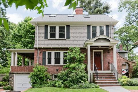 204 Park Ave, Arlington, MA 02476 photo 1
