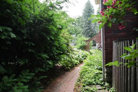 204 Park Ave, Arlington, MA 02476 photo 23