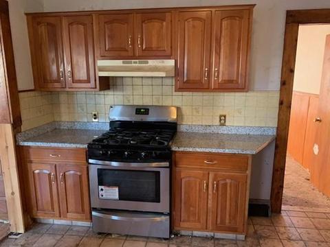 52 Linden St, Everett, MA 02149 photo 8
