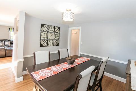 16 Shetland Rd, Danvers, MA 01923 photo 11