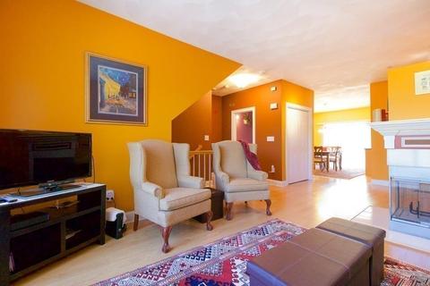9 Nirvana Dr #3E, Saugus, MA 01906 photo 10