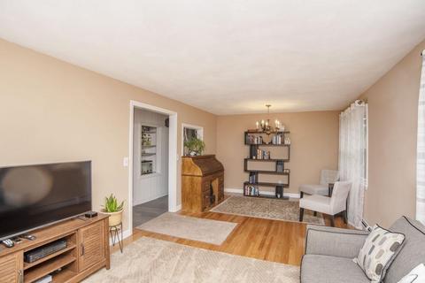 7 Easter St, North Providence, RI 02904 photo 21