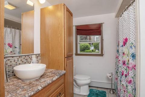 7 Easter St, North Providence, RI 02904 photo 23