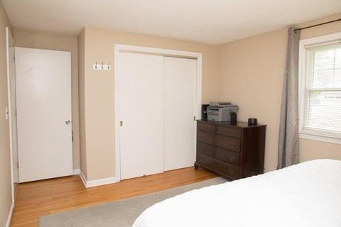103 Glenoak Dr, Springfield, MA 01129 photo 18