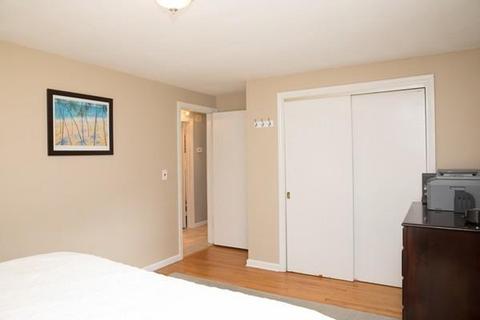 103 Glenoak Dr, Springfield, MA 01129 photo 16