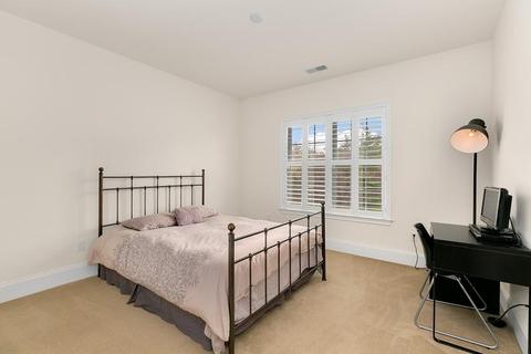 155 Mohawk Path, Holliston, MA 01746 photo 29