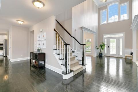 155 Mohawk Path, Holliston, MA 01746 photo 3