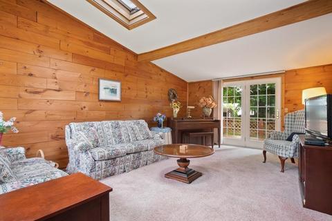 9 Shetland Rd, Danvers, MA 01923 photo 8