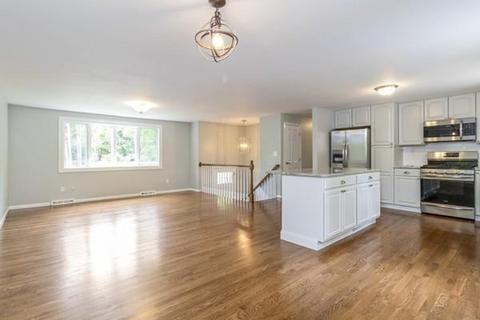 88 Pequit St, Canton, MA 02021 photo 5