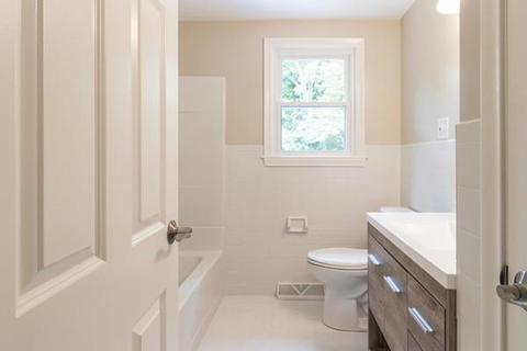 88 Pequit St, Canton, MA 02021 photo 11