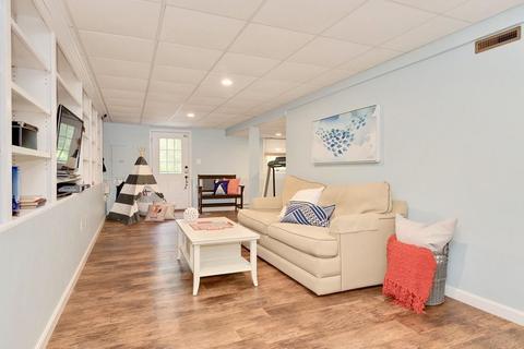 16 Forest Rd, Wakefield, MA 01880 photo 24