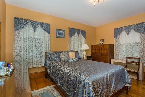 16 Tolman St, Canton, MA 02021 photo 11