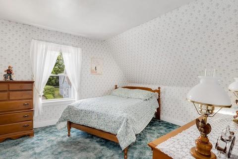 5 Grant St, Maynard, MA 01754 photo 12
