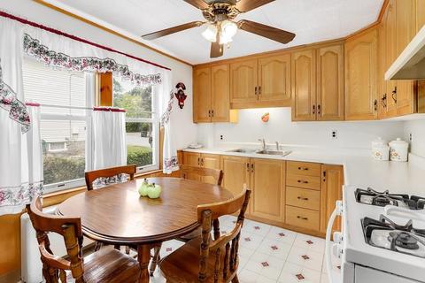 5 Grant St, Maynard, MA 01754 photo 6